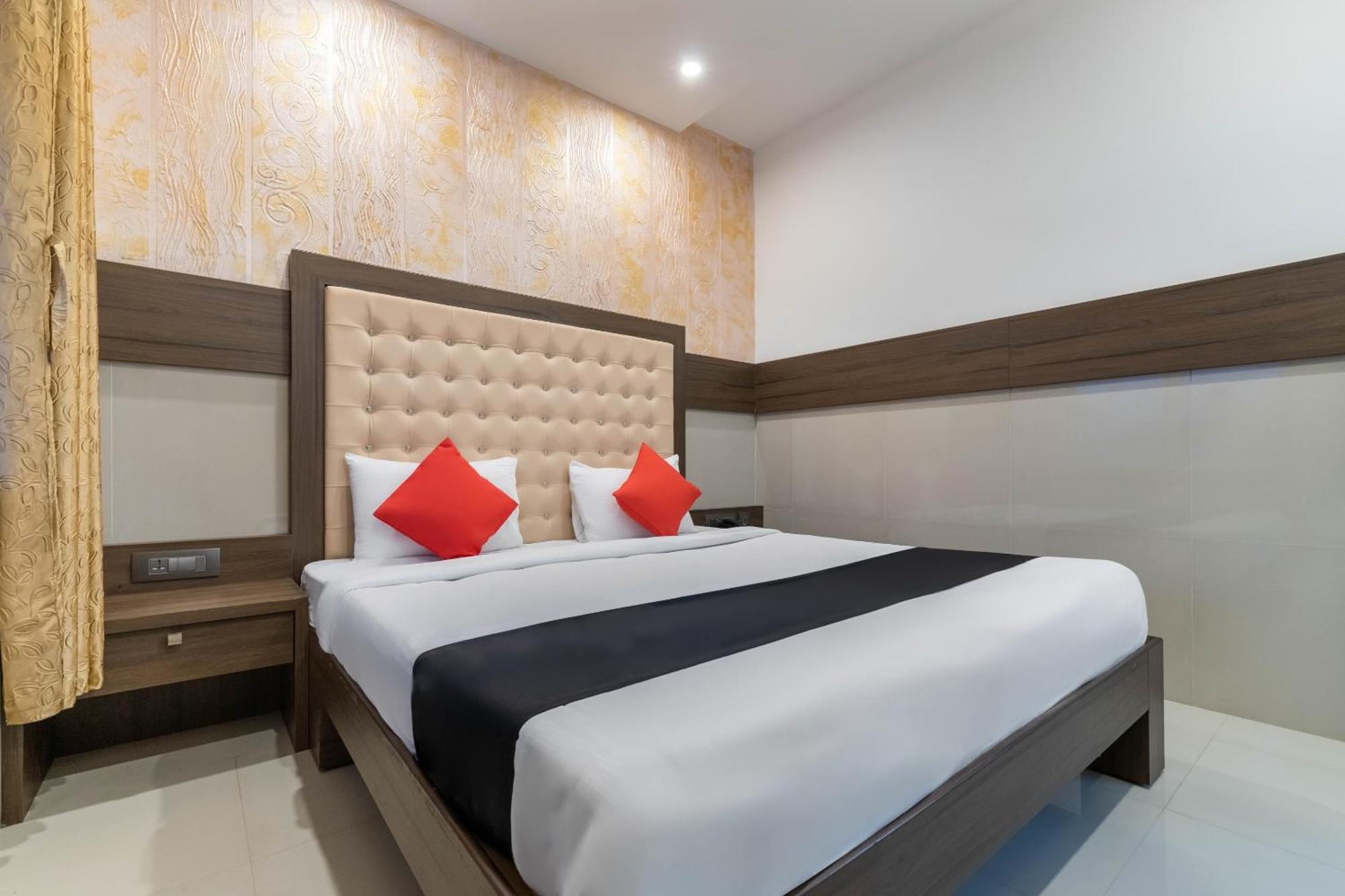 Super Collection O Nirvikalpa Hotel Ullal Exterior photo